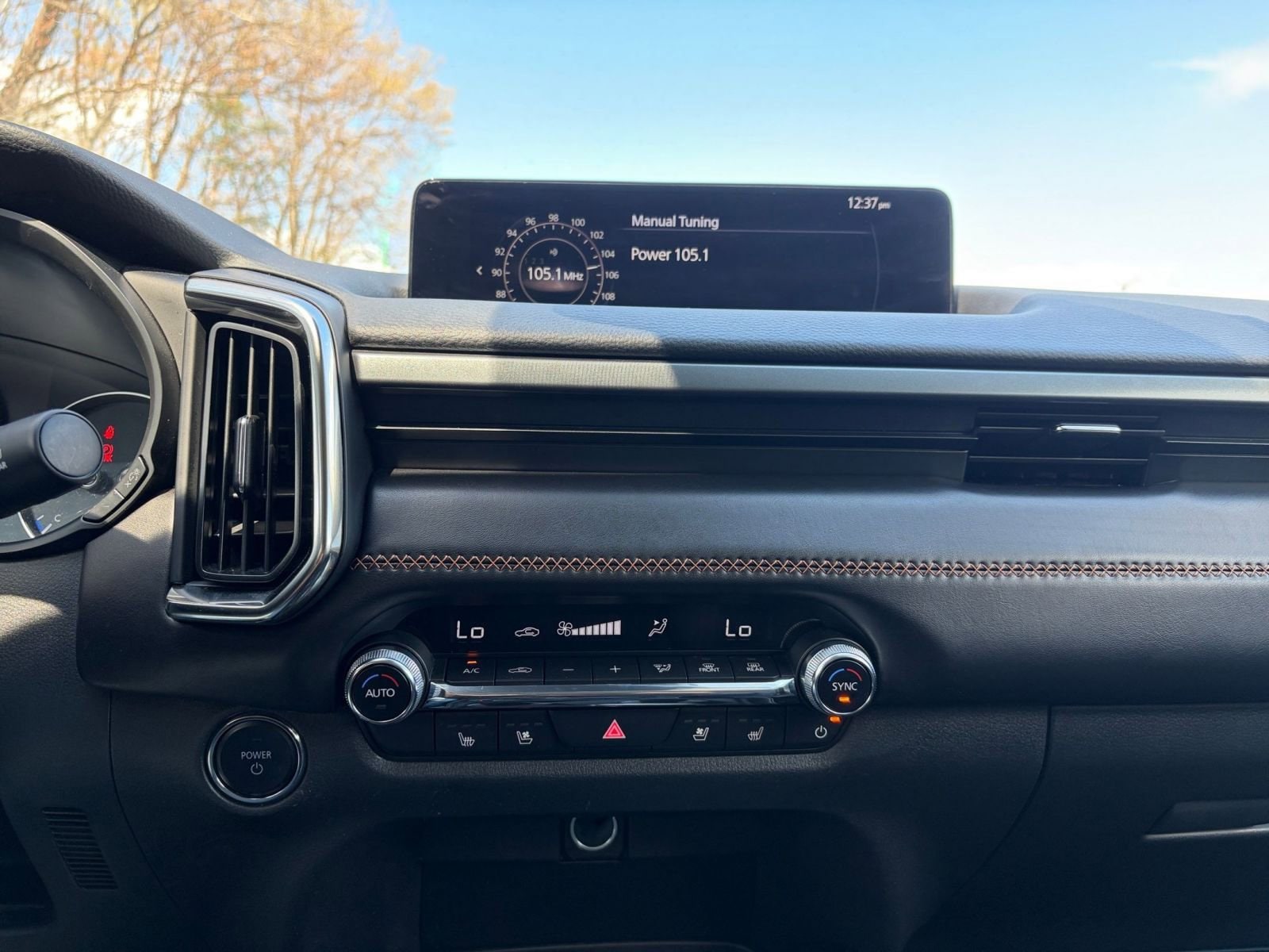 Thumbnail: 2025 Mazda CX-50 - 17