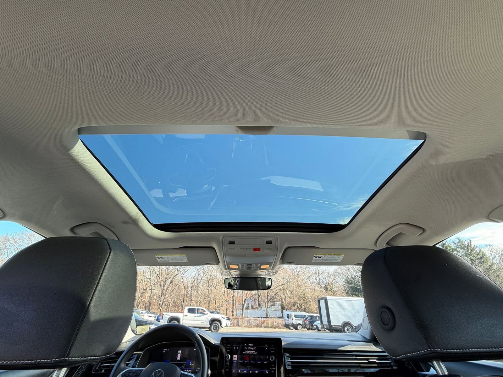 Thumbnail: 2025 Volkswagen Jetta - 28