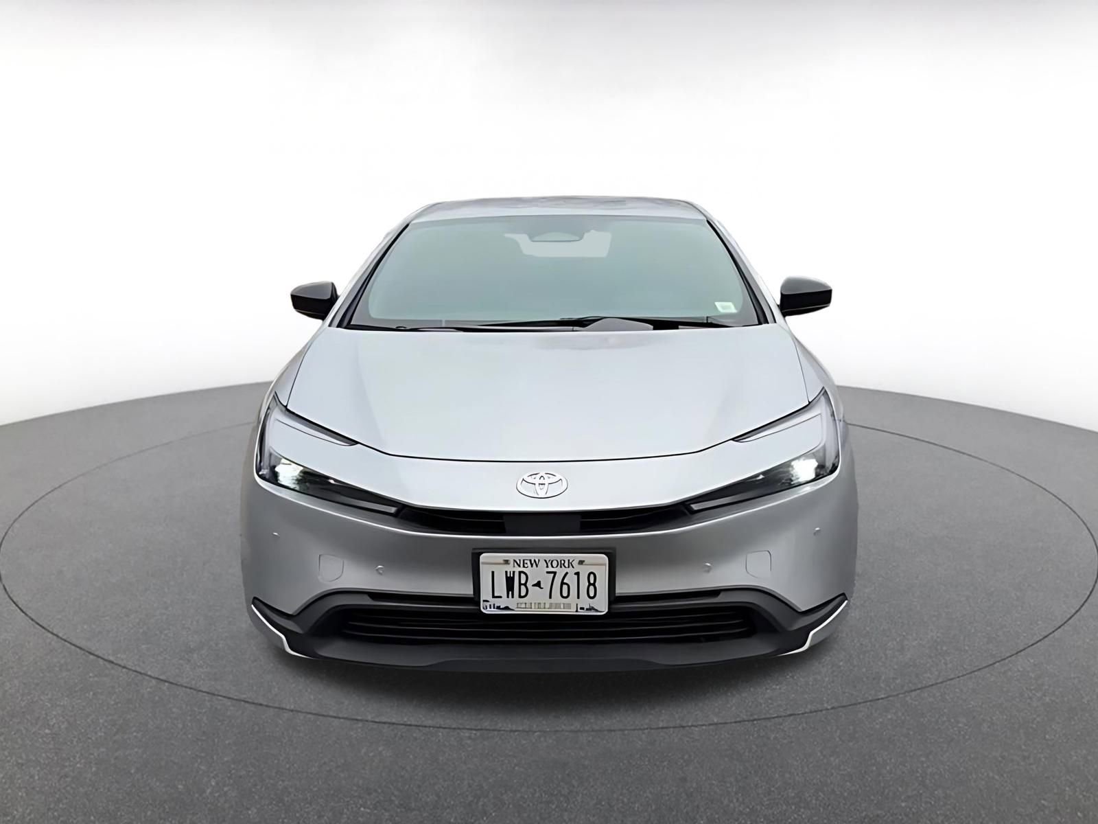 Thumbnail: 2025 Toyota Prius - 4