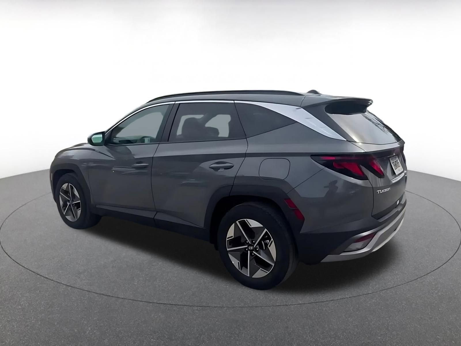 Thumbnail: 2025 Hyundai Tucson - 10