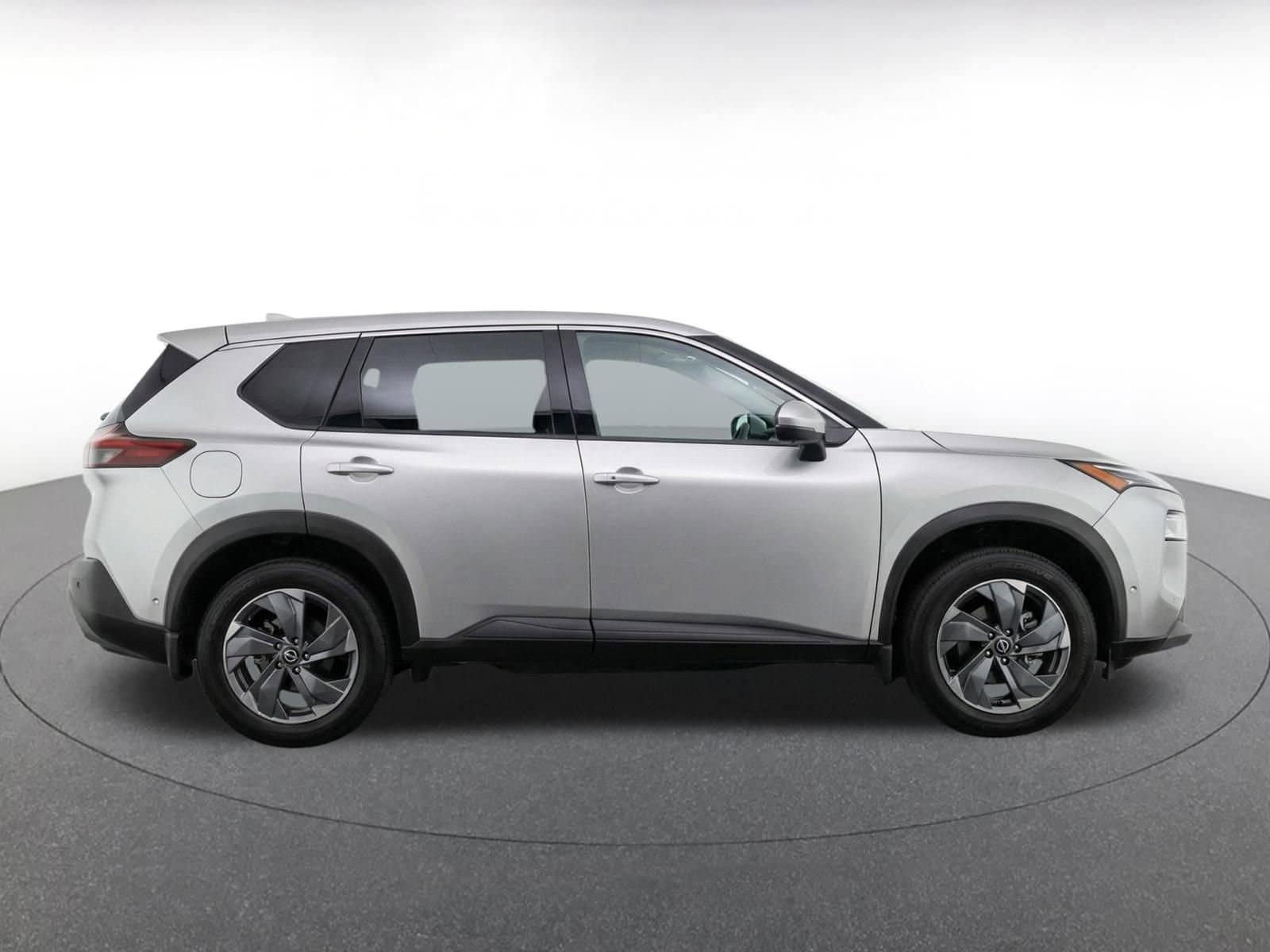 Thumbnail: 2025 Nissan Rogue - 10
