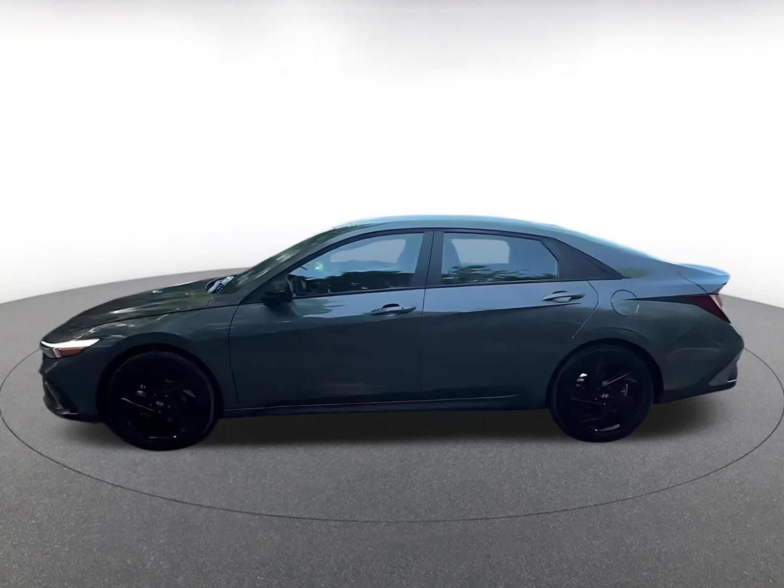 Thumbnail: 2026 Hyundai Elantra - 9
