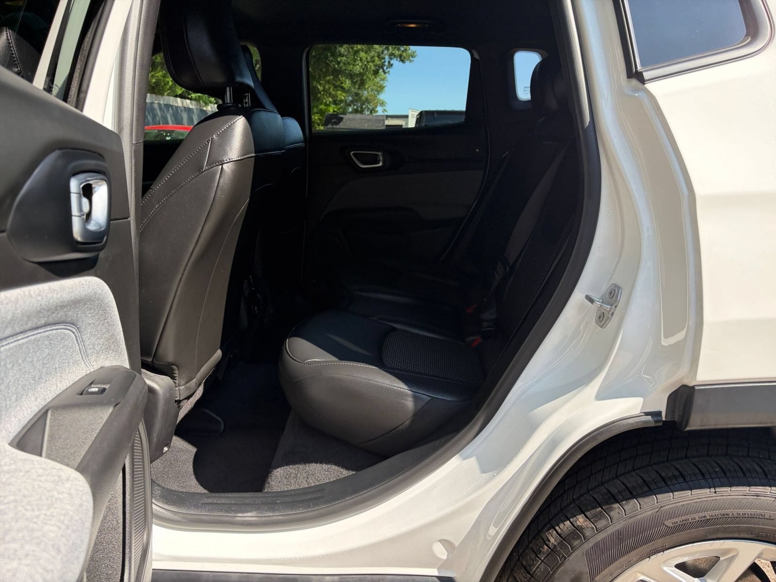 Thumbnail: 2025 Jeep Compass - 25