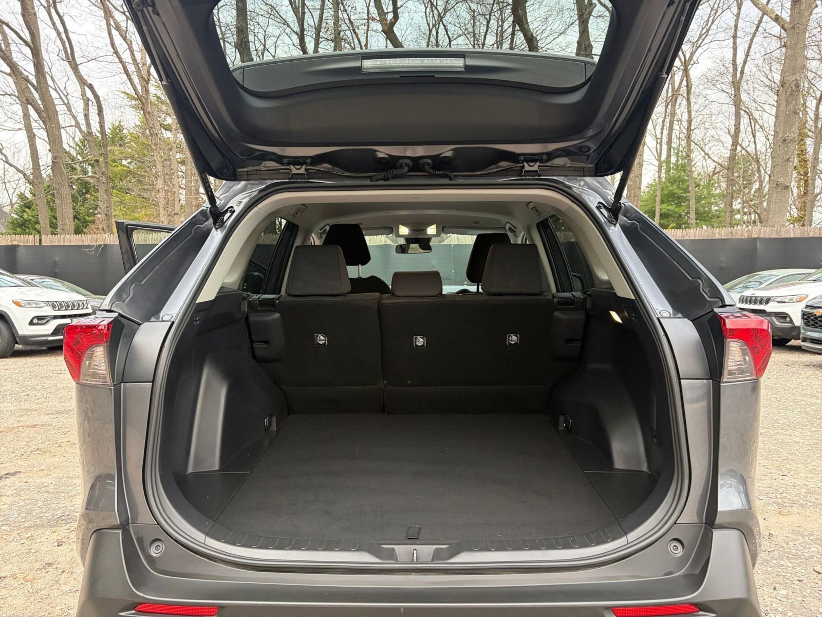 Thumbnail: 2025 Toyota RAV4 - 30