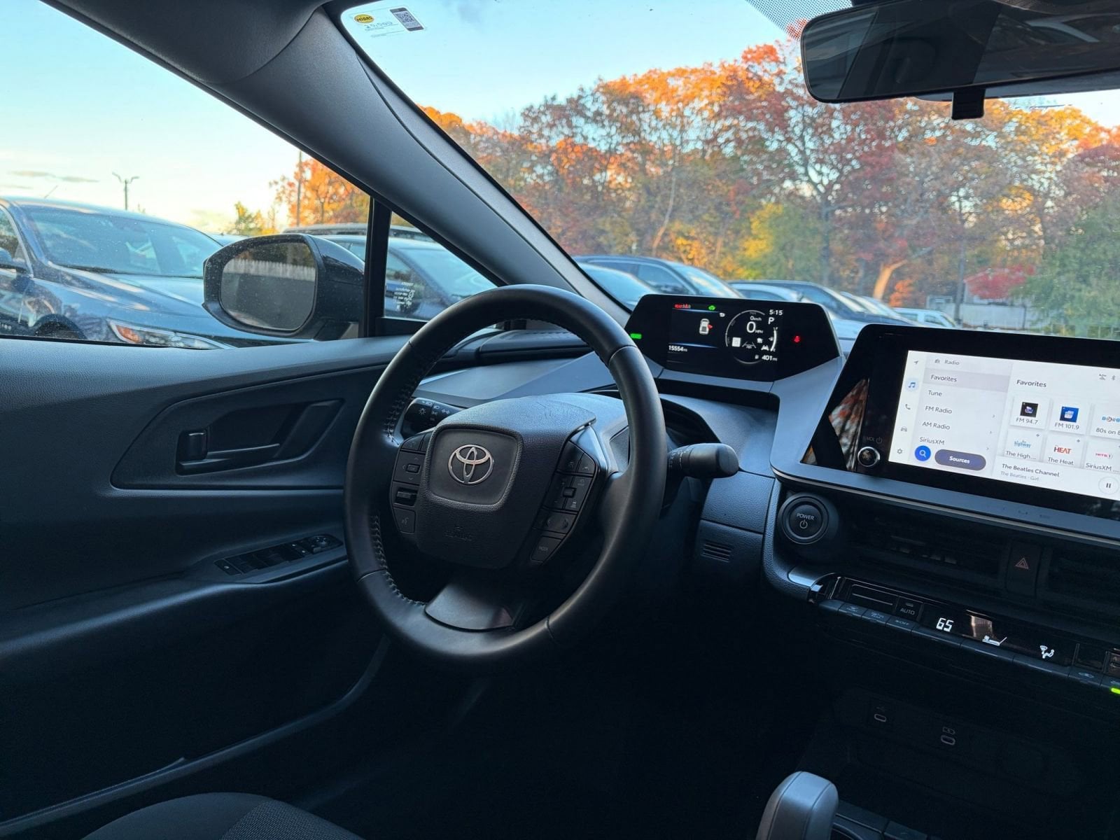 Thumbnail: 2025 Toyota Prius - 32