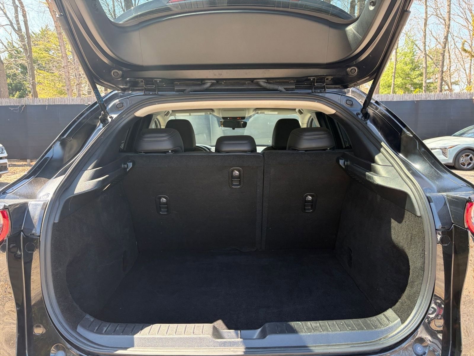 Thumbnail: 2025 Mazda CX-30 - 31