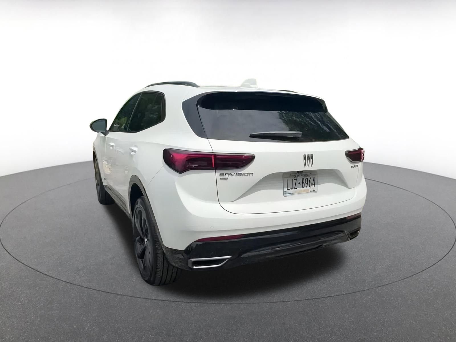 Thumbnail: 2024 Buick Envision - 11