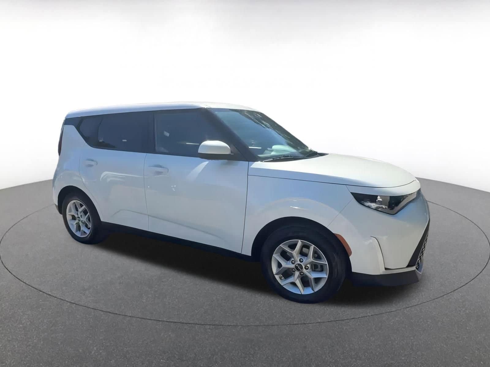 Thumbnail: 2024 Kia Soul - 2