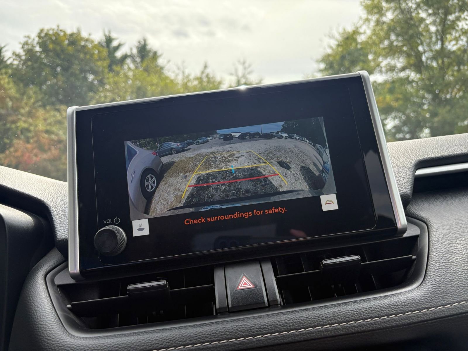 Thumbnail: 2024 Toyota RAV4 - 17