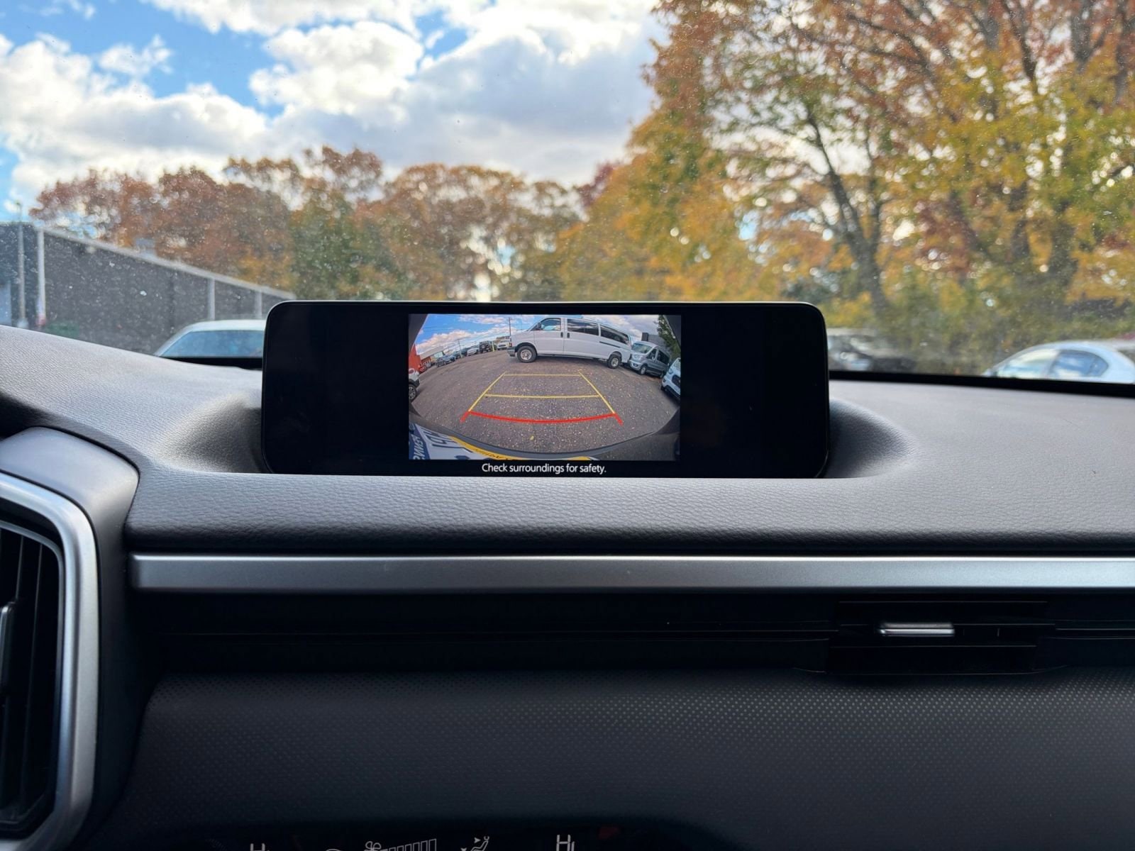 Thumbnail: 2025 Mazda CX-50 - 17