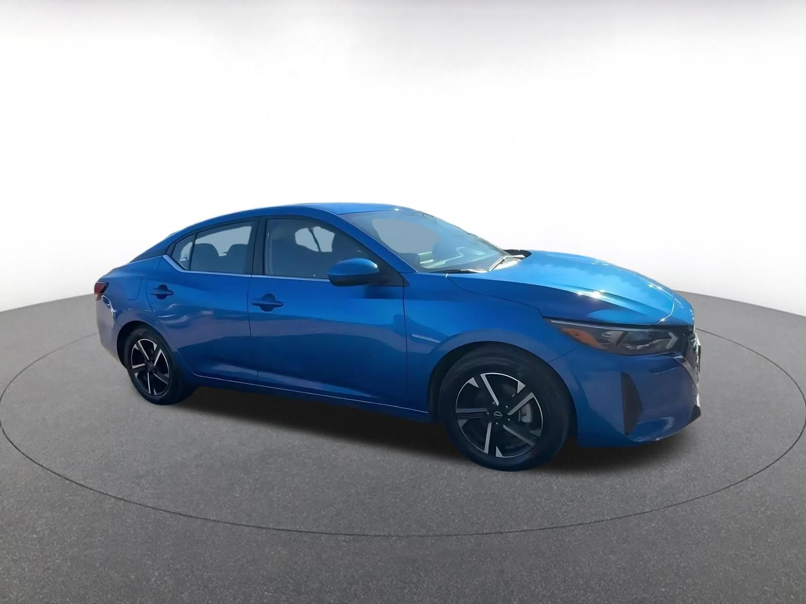 Thumbnail: 2025 Nissan Sentra - 2