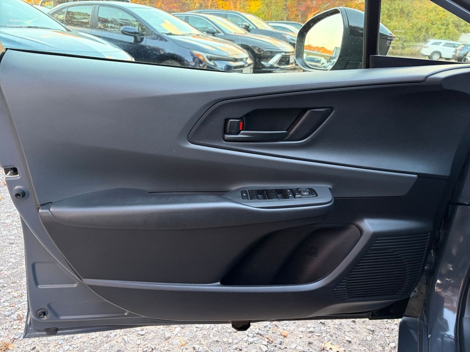 Thumbnail: 2025 Toyota Prius - 20