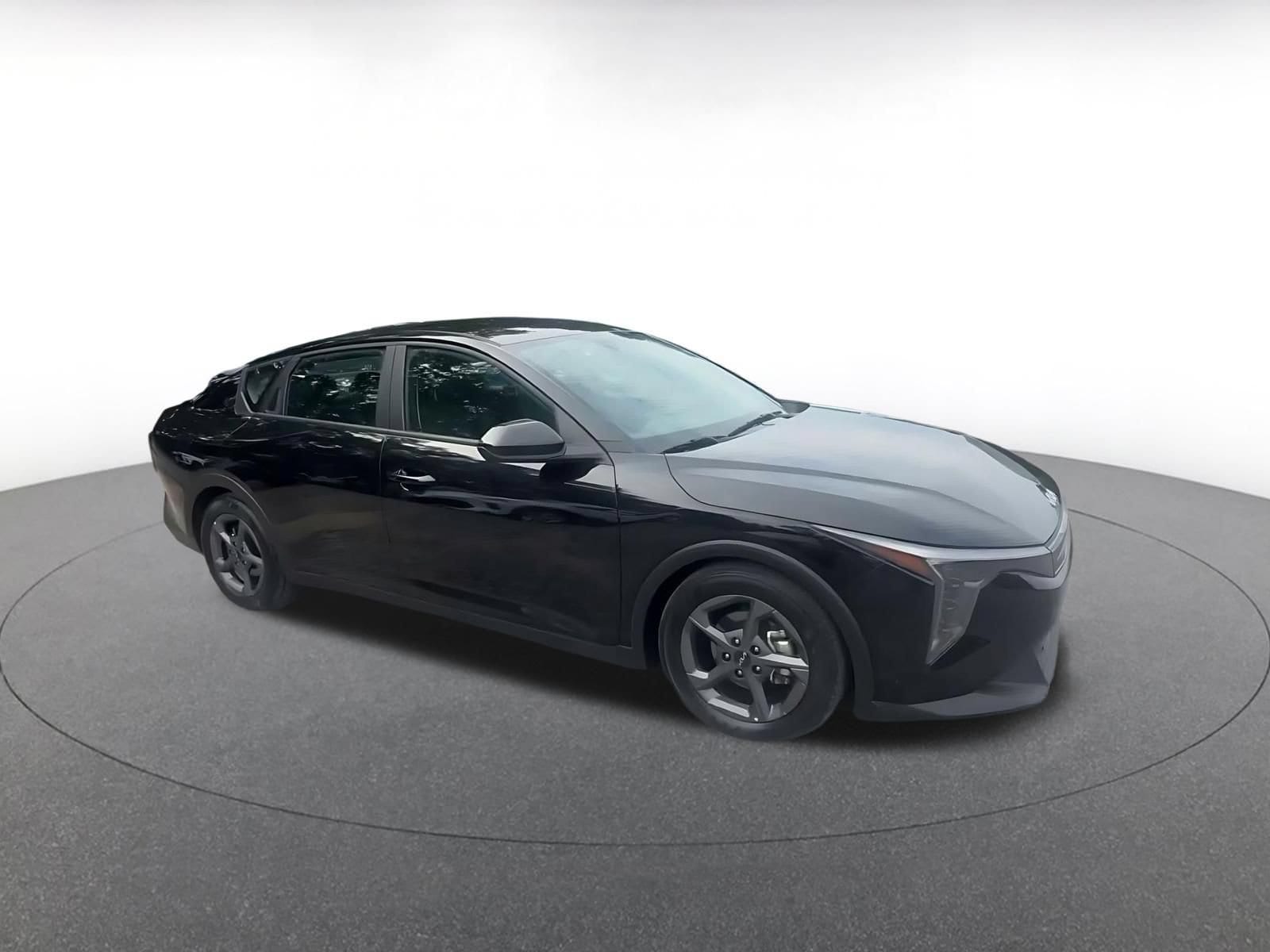 Thumbnail: 2025 Kia K4 - 2