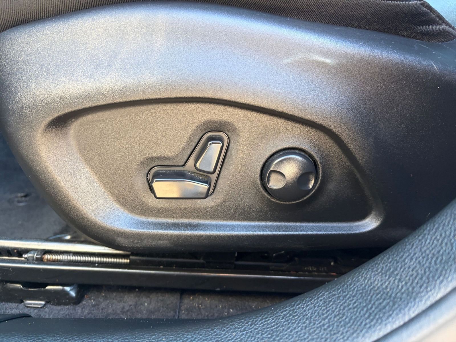 Thumbnail: 2025 Jeep Compass - 22