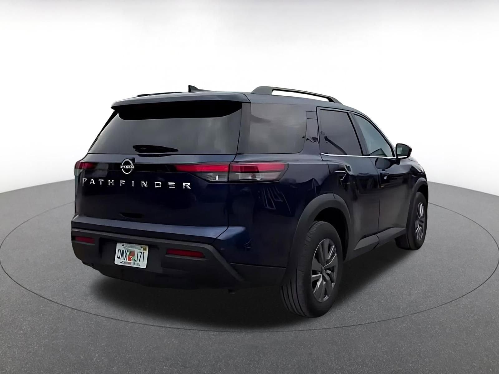 Thumbnail: 2025 Nissan Pathfinder - 14