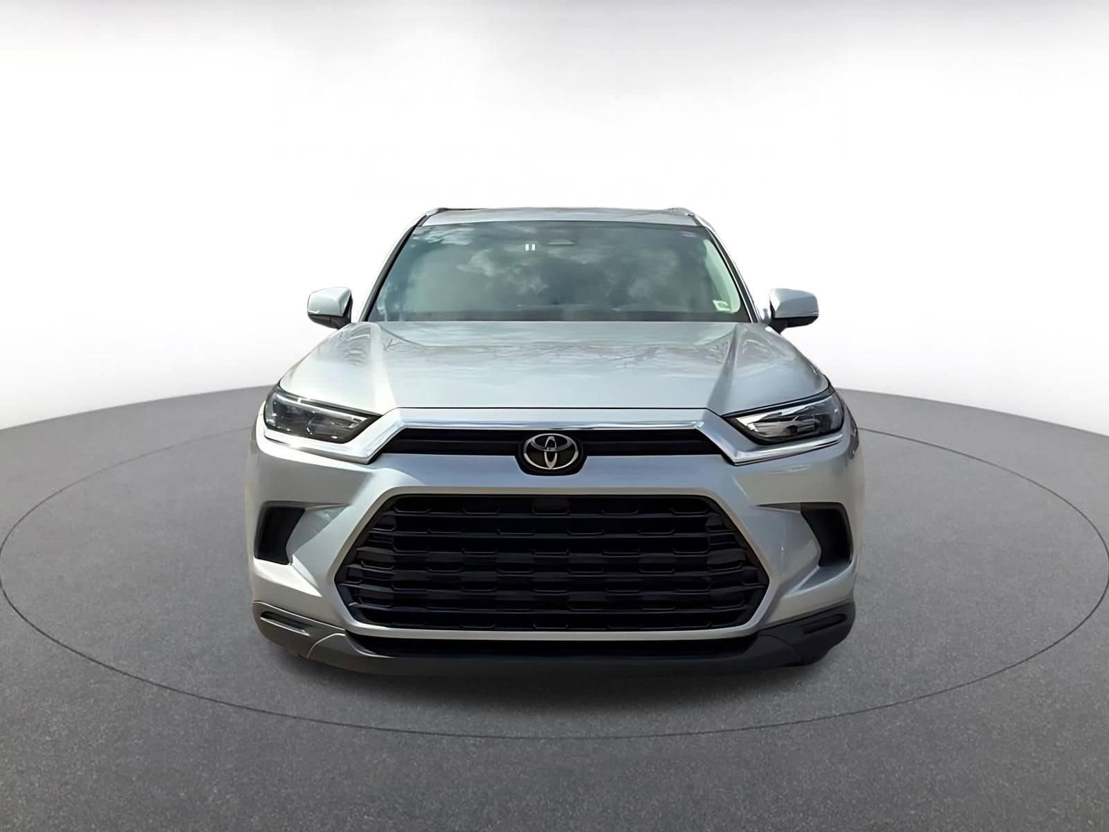 Thumbnail: 2025 Toyota Grand Highlander - 4