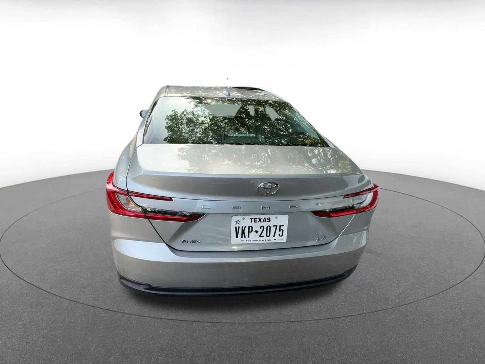 Thumbnail: 2025 Toyota Camry - 21