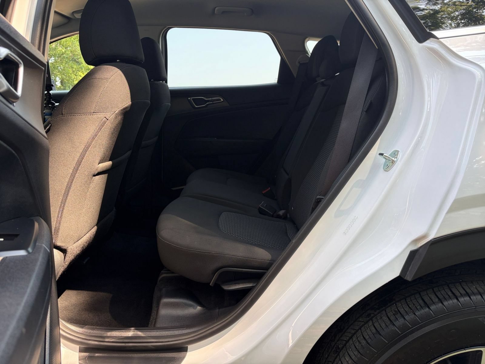 Thumbnail: 2026 Kia Sportage - 25