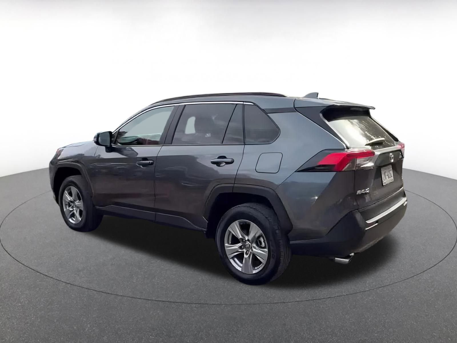 Thumbnail: 2025 Toyota RAV4 - 10