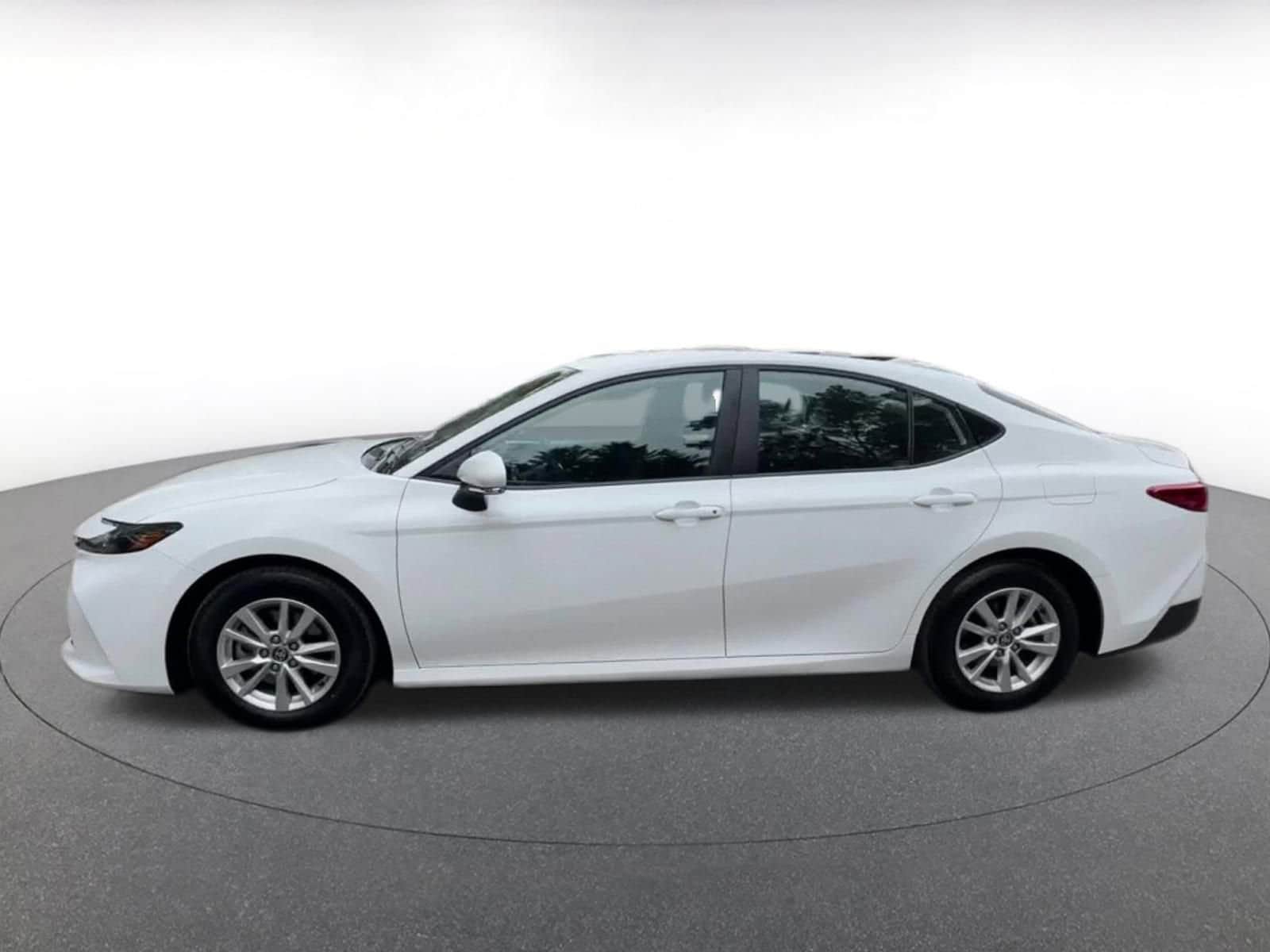 Thumbnail: 2025 Toyota Camry - 9