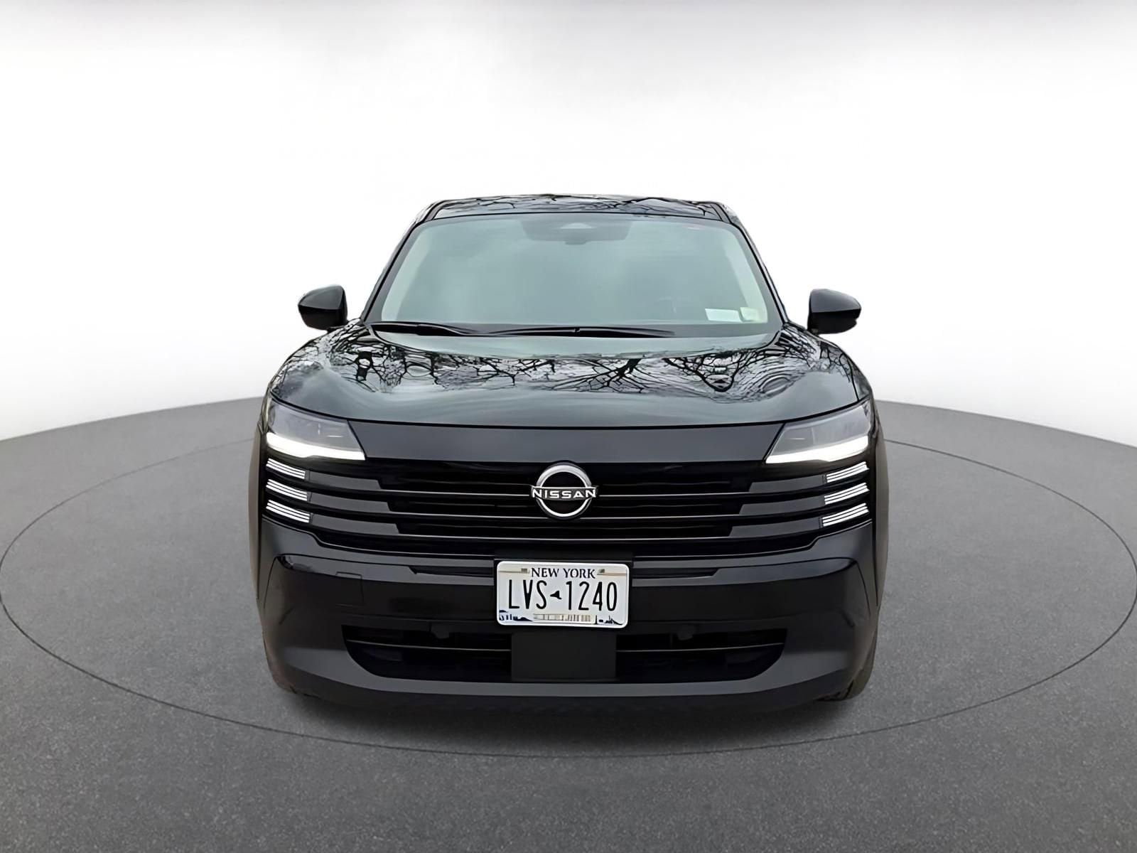 Thumbnail: 2025 Nissan Kicks - 4