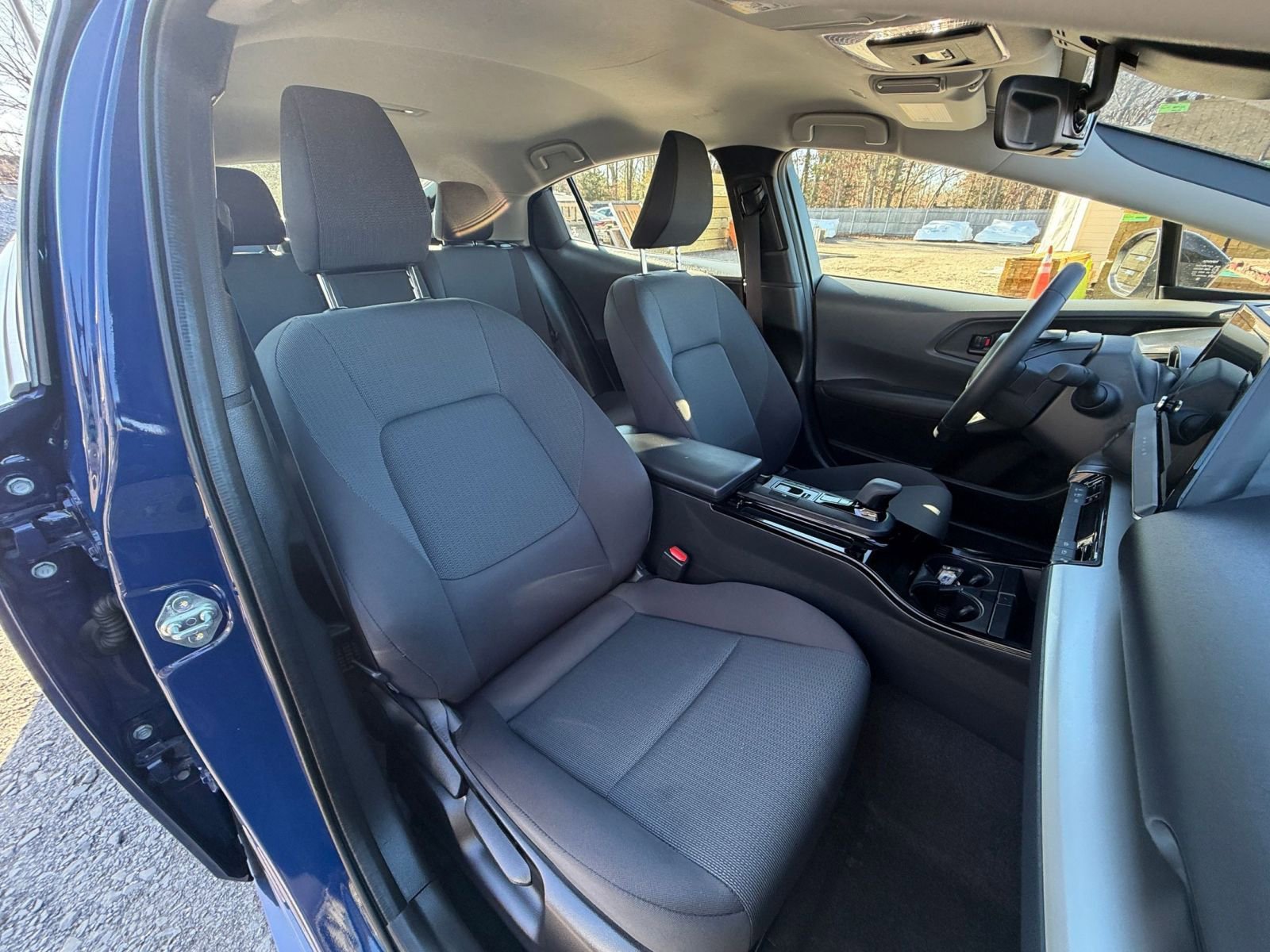 Thumbnail: 2025 Toyota Prius - 34