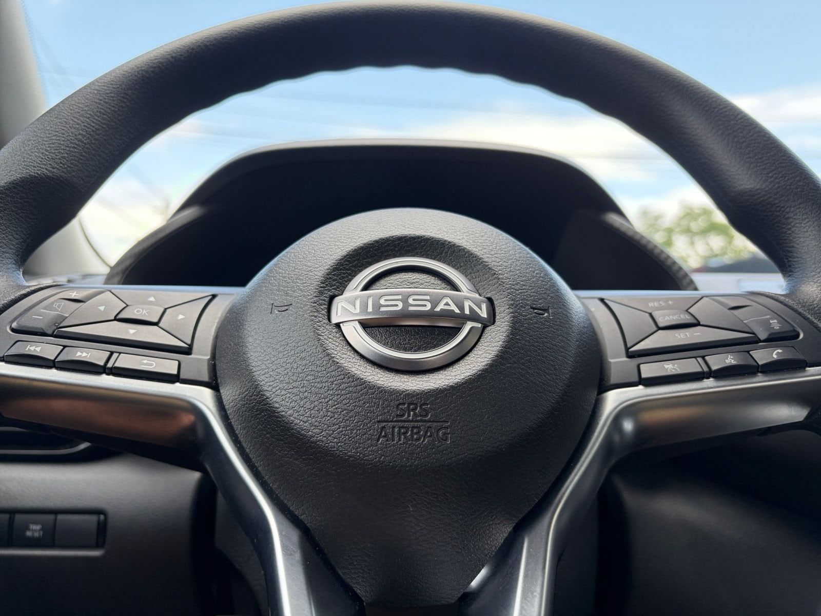 Thumbnail: 2025 Nissan Sentra - 21