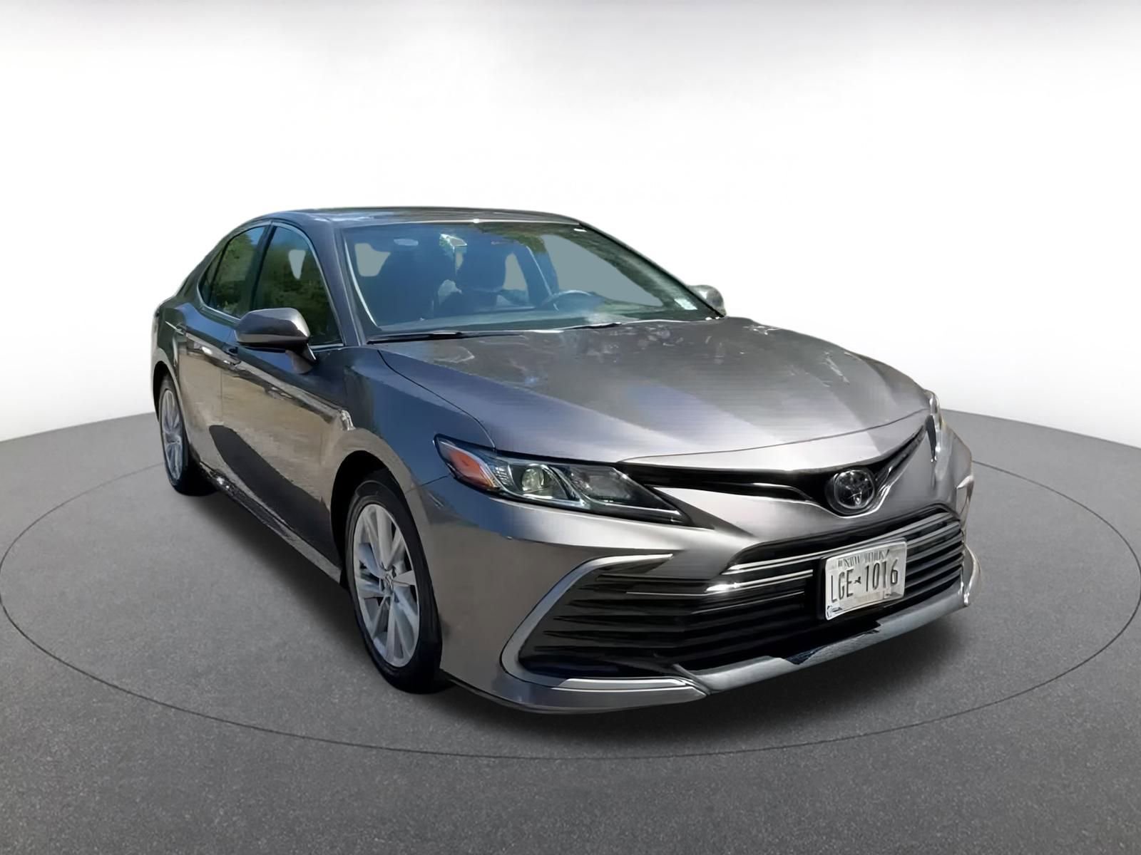 Thumbnail: 2024 Toyota Camry - 3