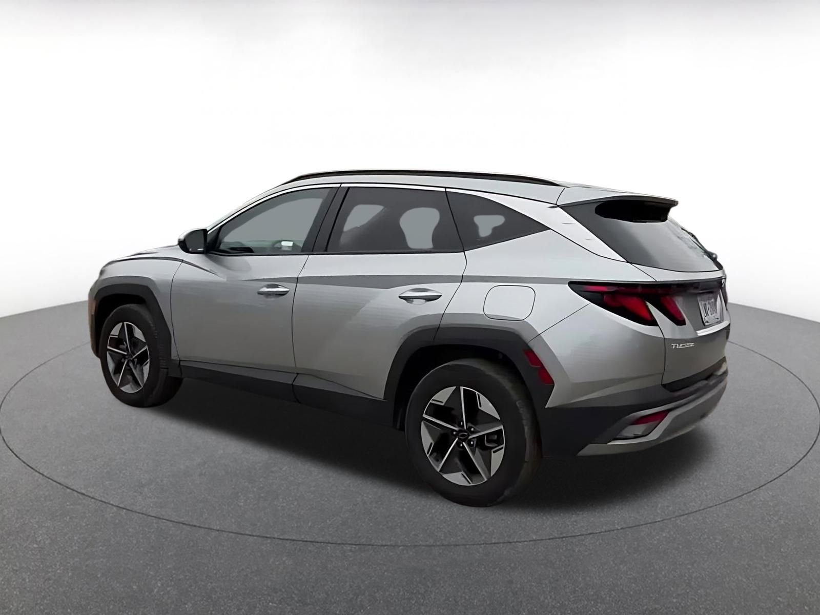 Thumbnail: 2025 Hyundai Tucson - 10