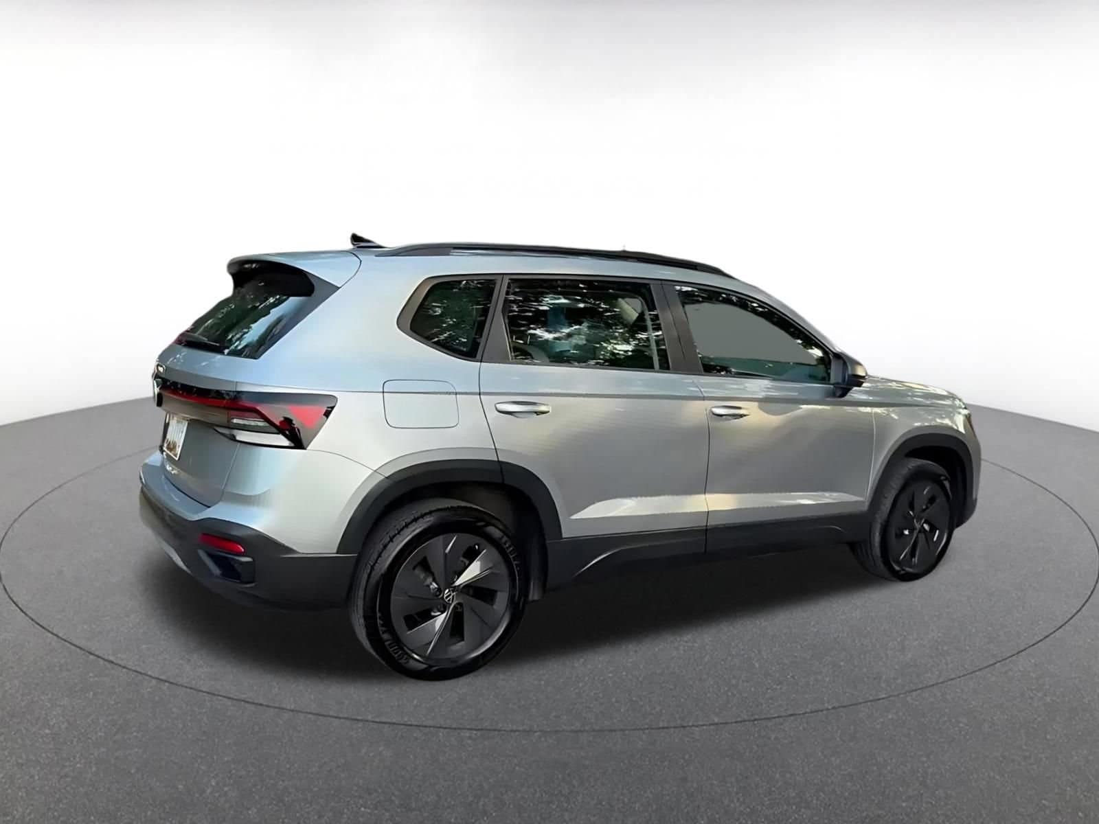 Thumbnail: 2026 Volkswagen Taos - 12