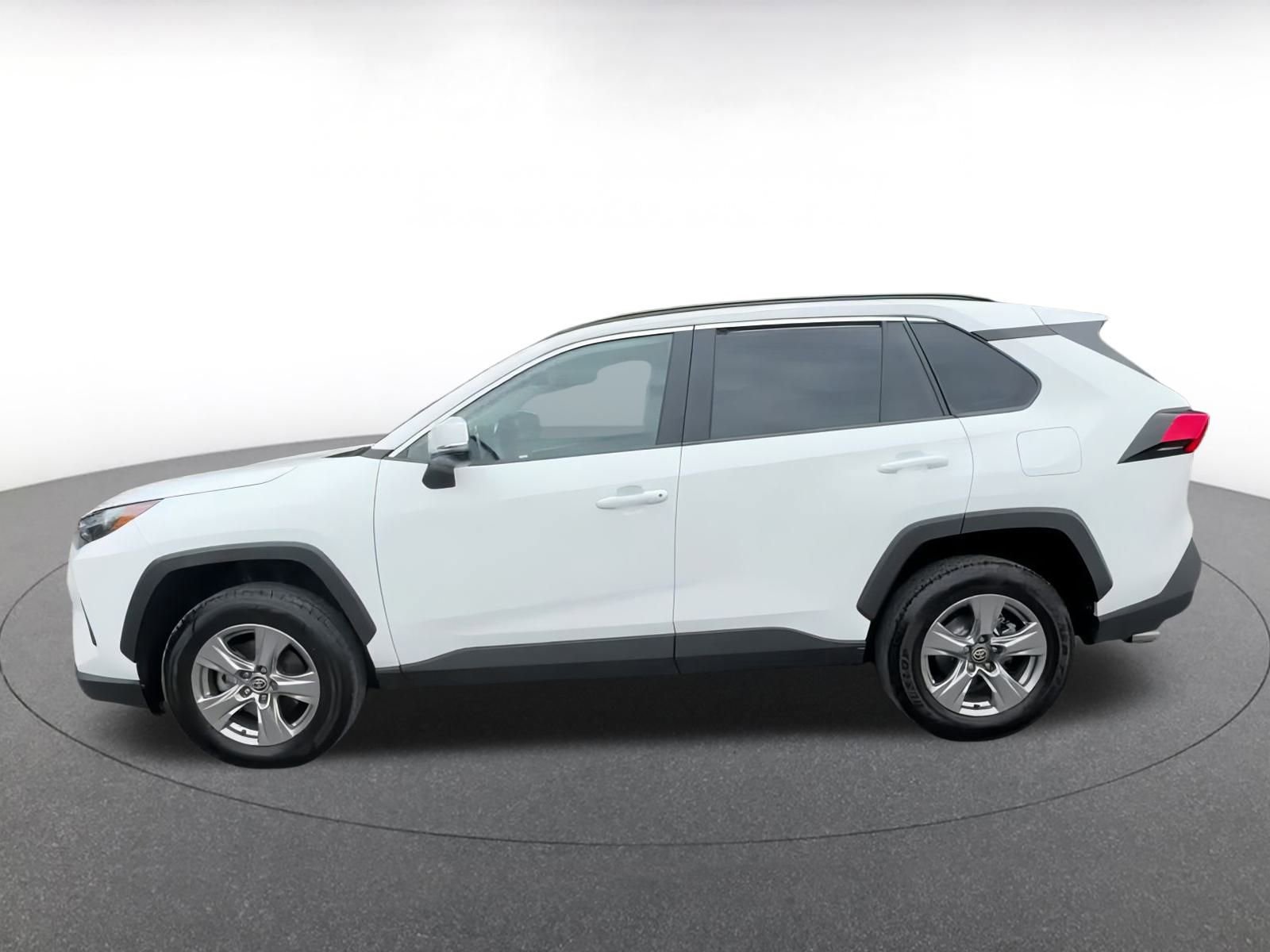 Thumbnail: 2024 Toyota RAV4 - 9