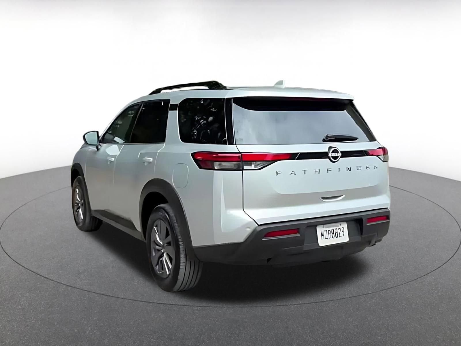 Thumbnail: 2025 Nissan Pathfinder - 11