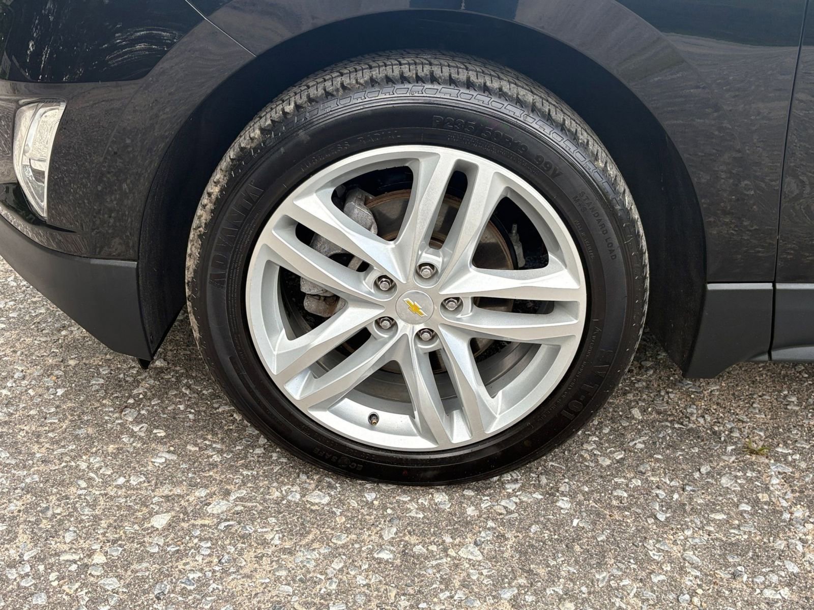 Thumbnail: 2020 Chevrolet Equinox - 30