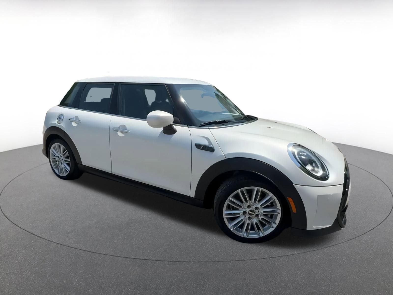 Thumbnail: 2024 MINI Cooper Hardtop - 2