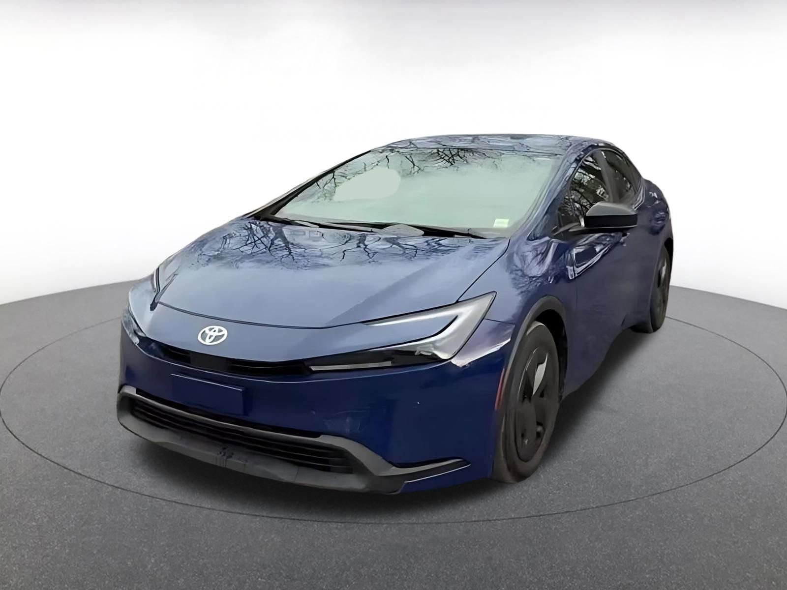 Thumbnail: 2025 Toyota Prius - 7