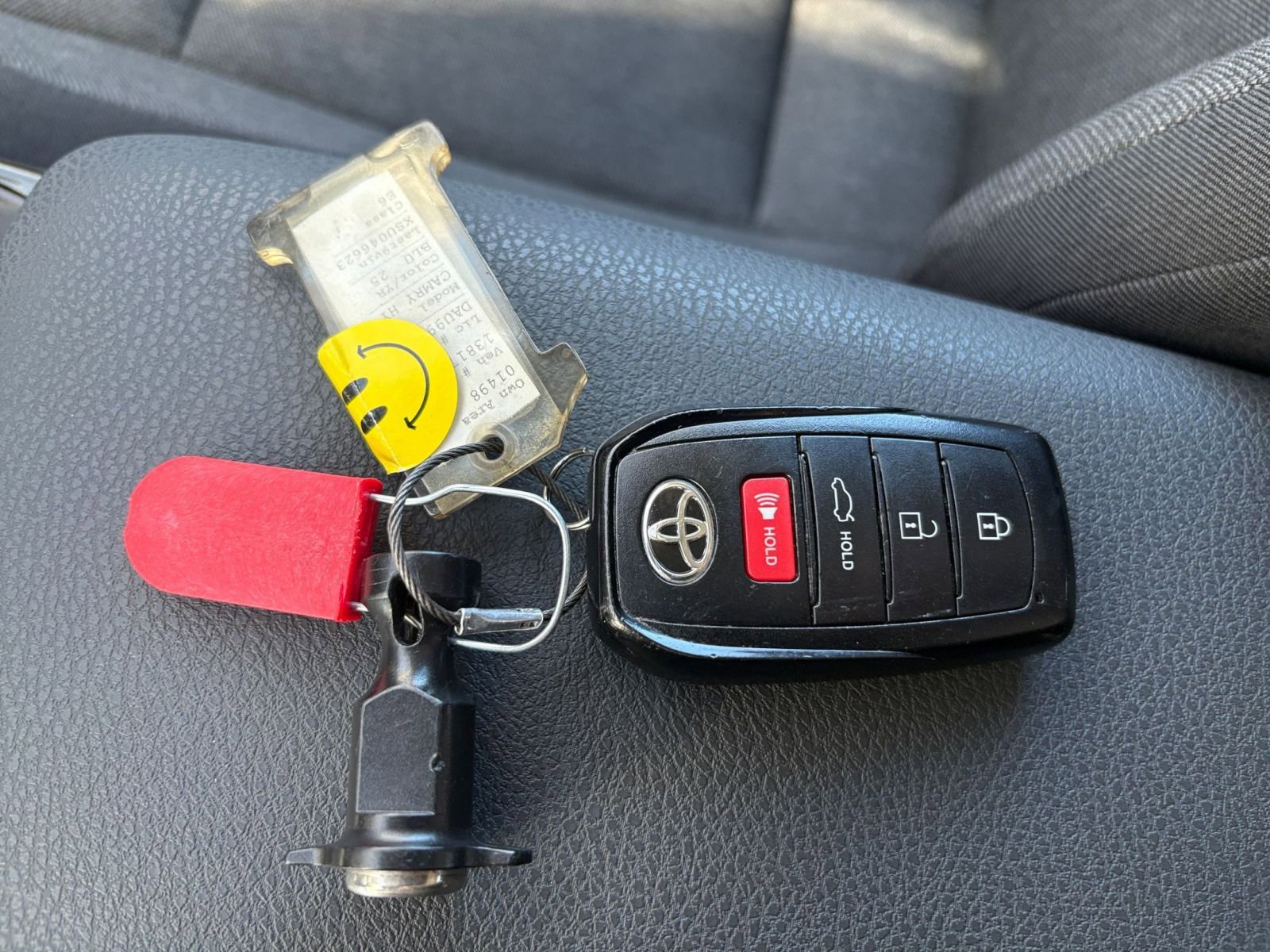 Thumbnail: 2025 Toyota Camry - 18