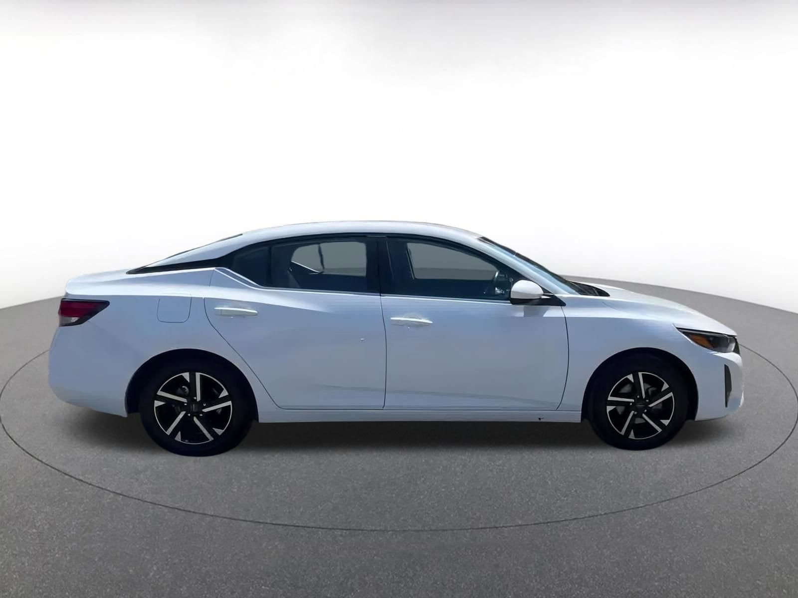 Thumbnail: 2024 Nissan Sentra - 16