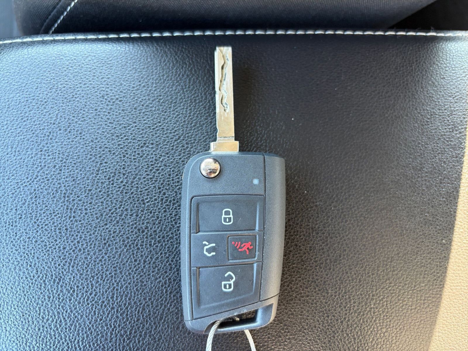 Thumbnail: 2025 Volkswagen Jetta - 22