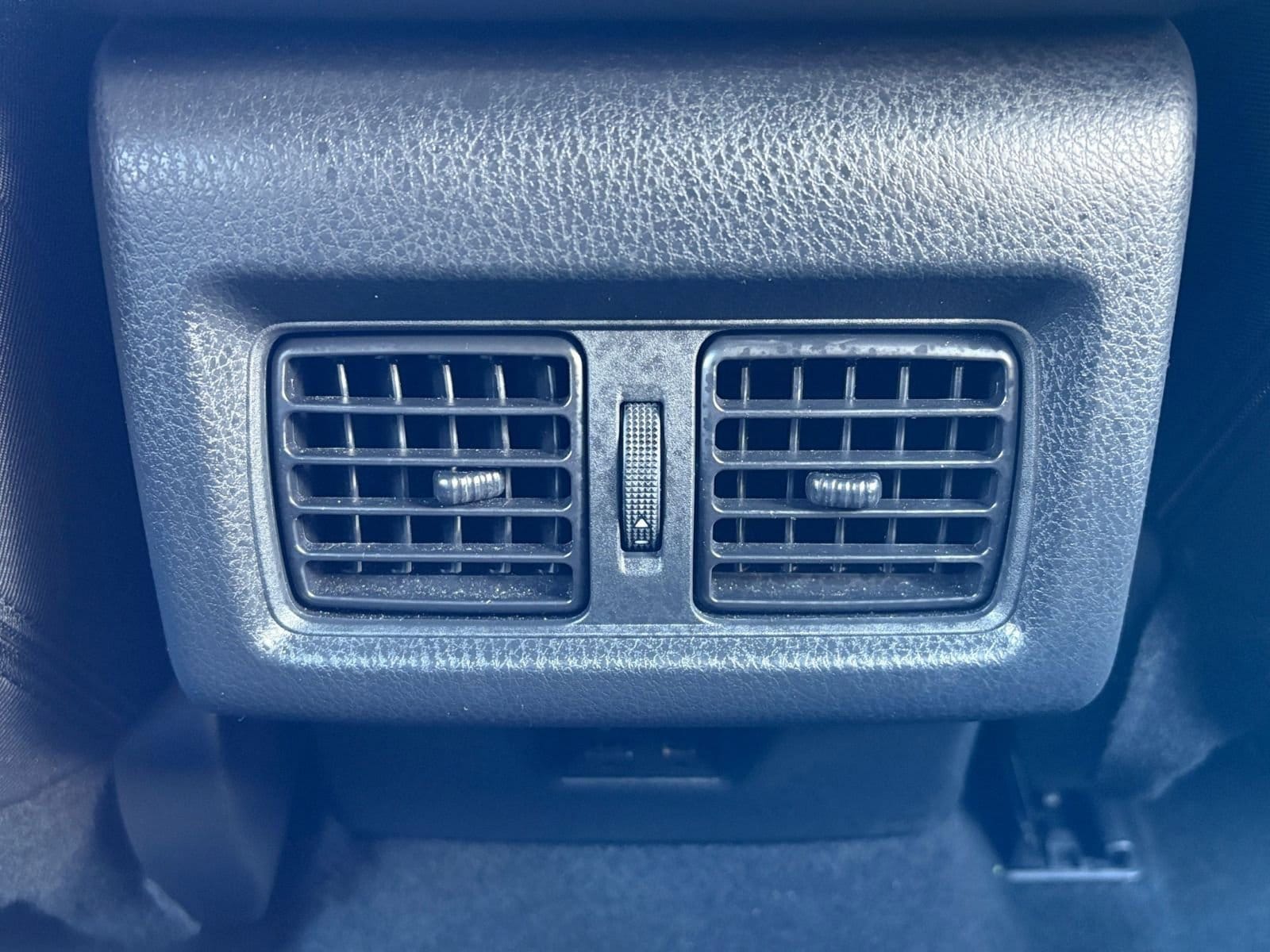 Thumbnail: 2025 Toyota Camry - 23