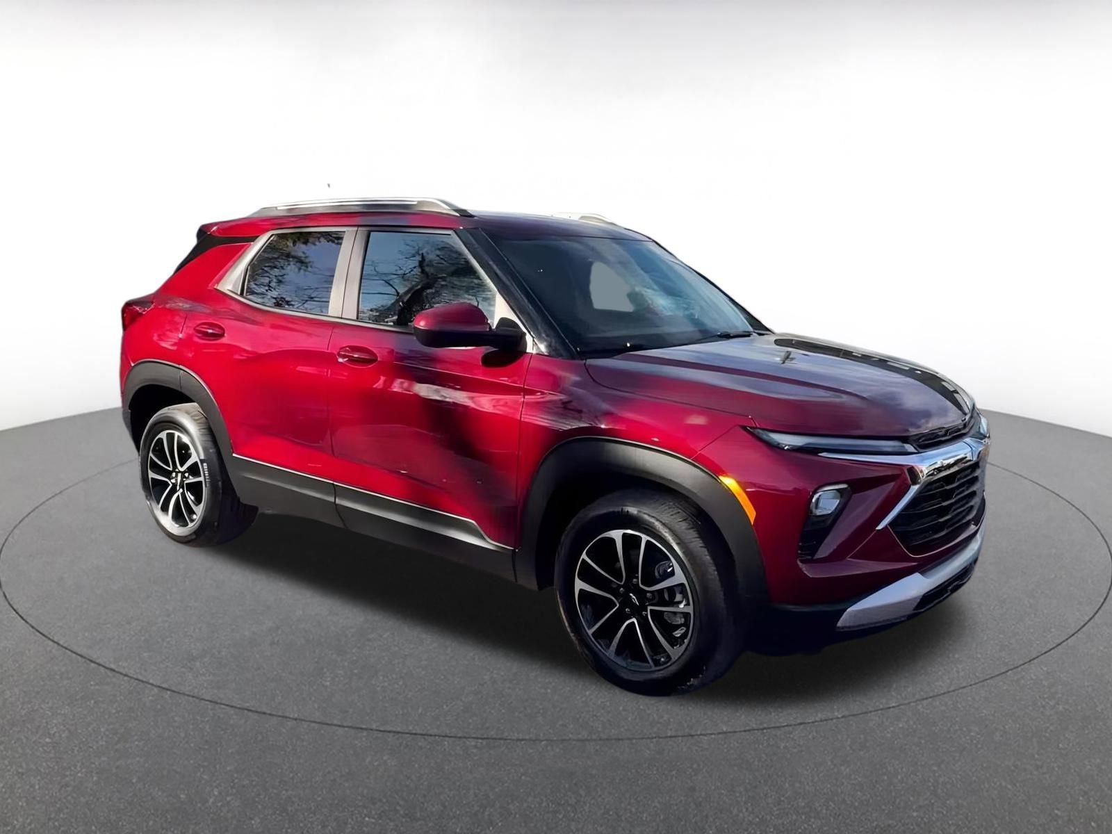 Thumbnail: 2025 Chevrolet TrailBlazer - 2