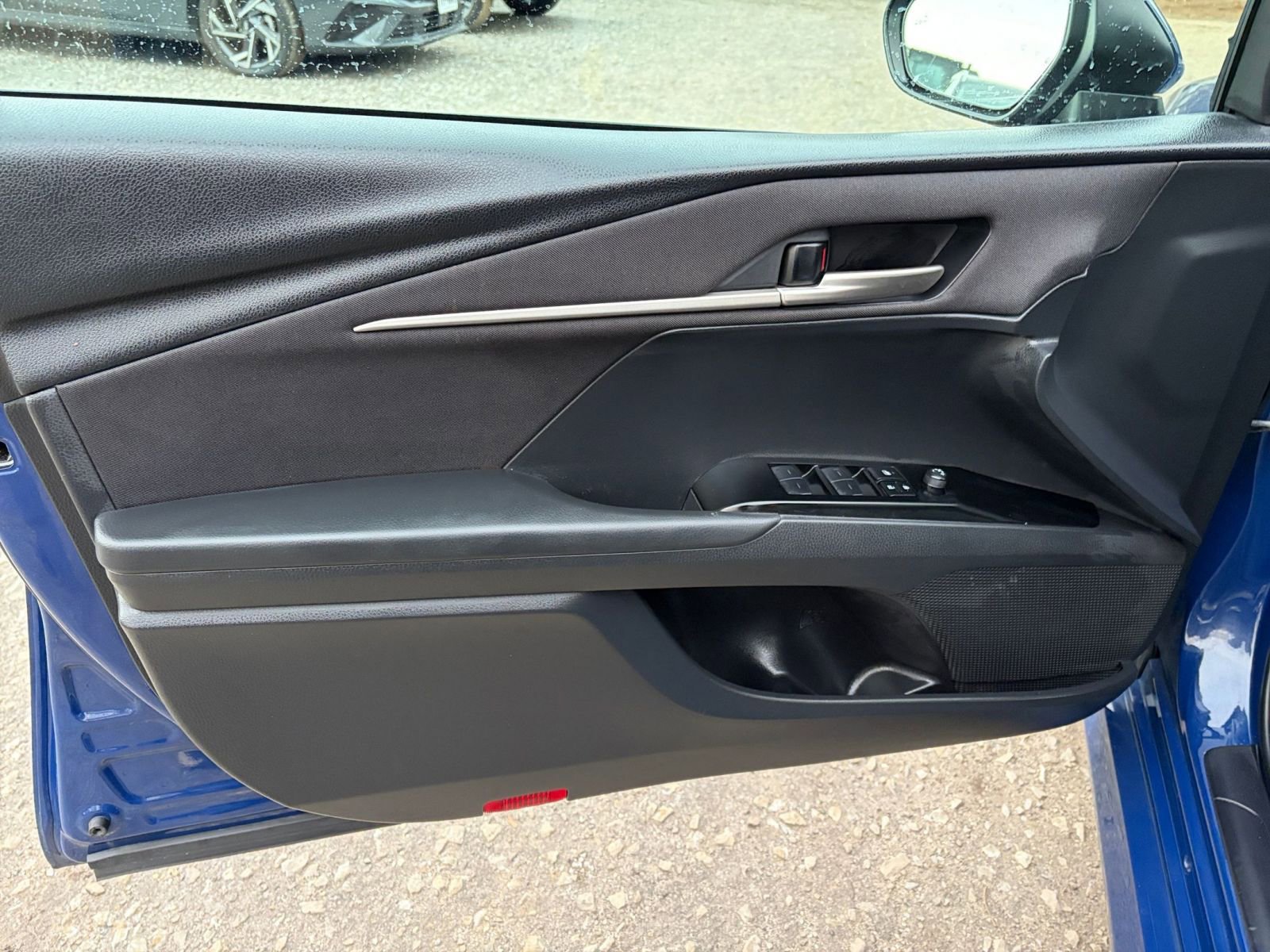 Thumbnail: 2025 Toyota Camry - 18