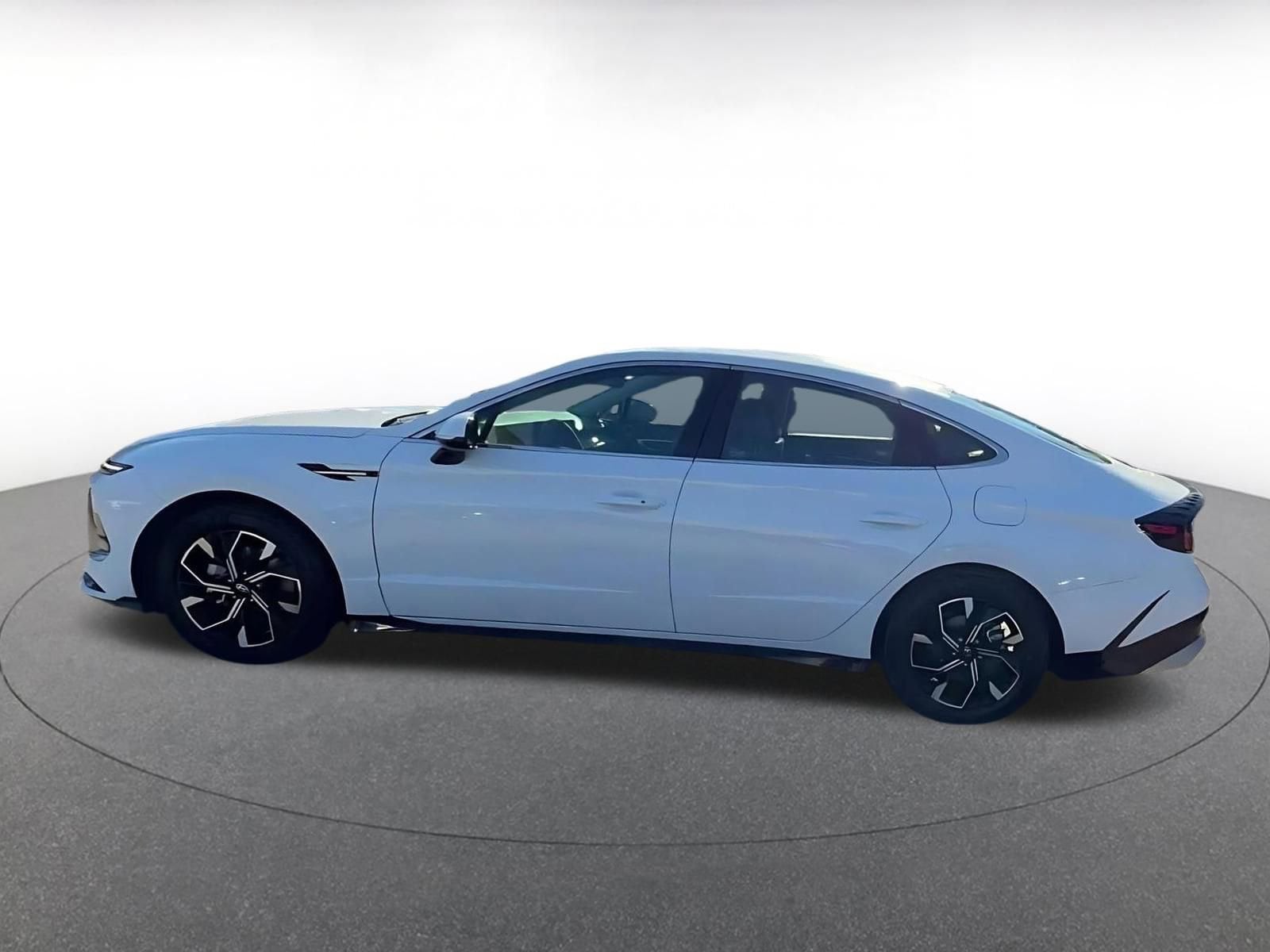 Thumbnail: 2025 Hyundai Sonata - 9