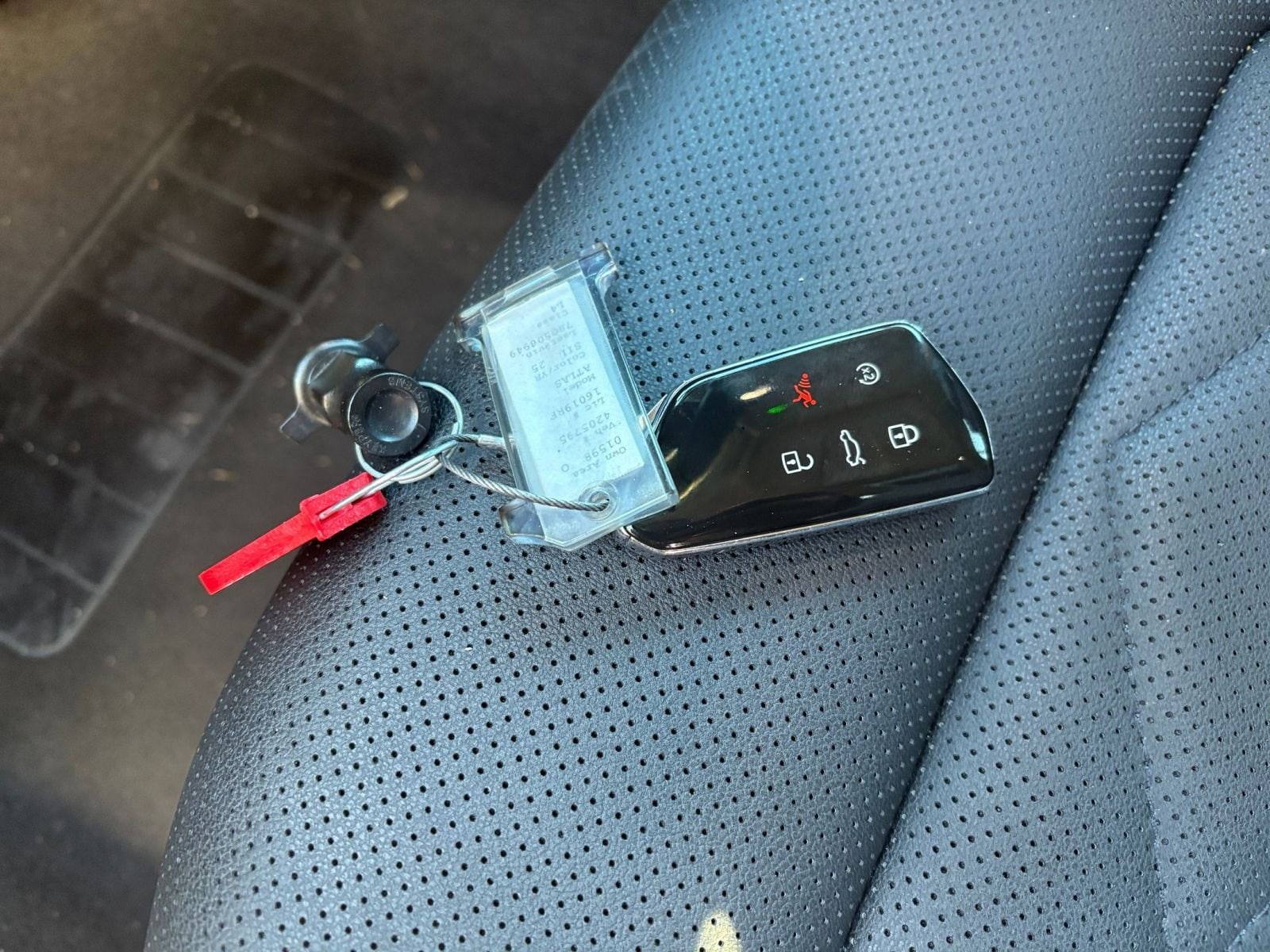 Thumbnail: 2025 Volkswagen Atlas - 20