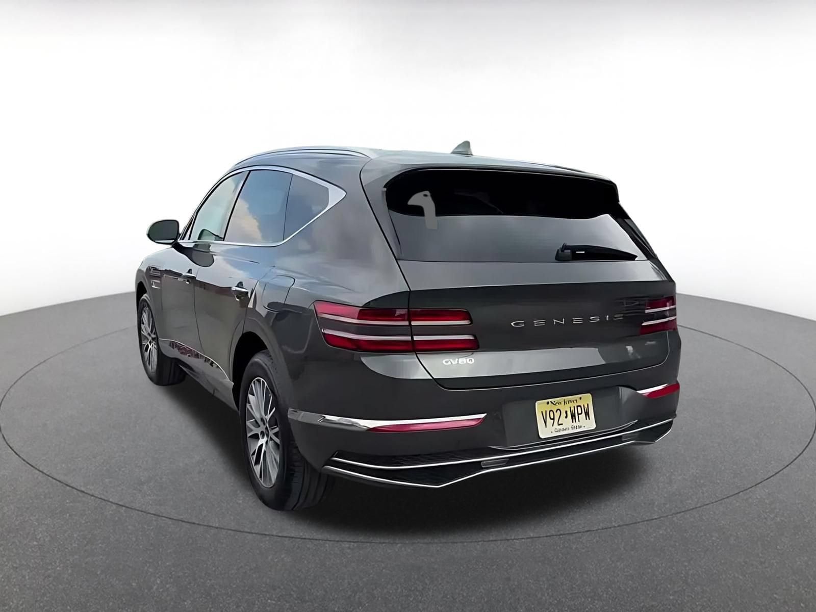 Thumbnail: 2026 Genesis GV80 - 10