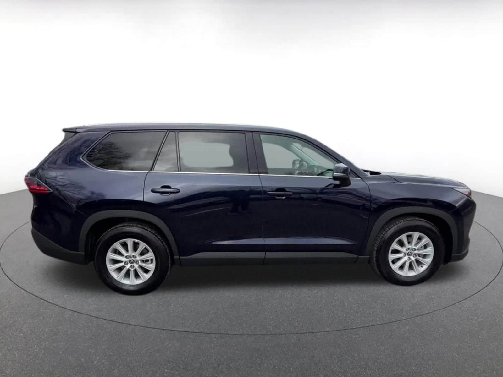 Thumbnail: 2025 Toyota Grand Highlander - 16