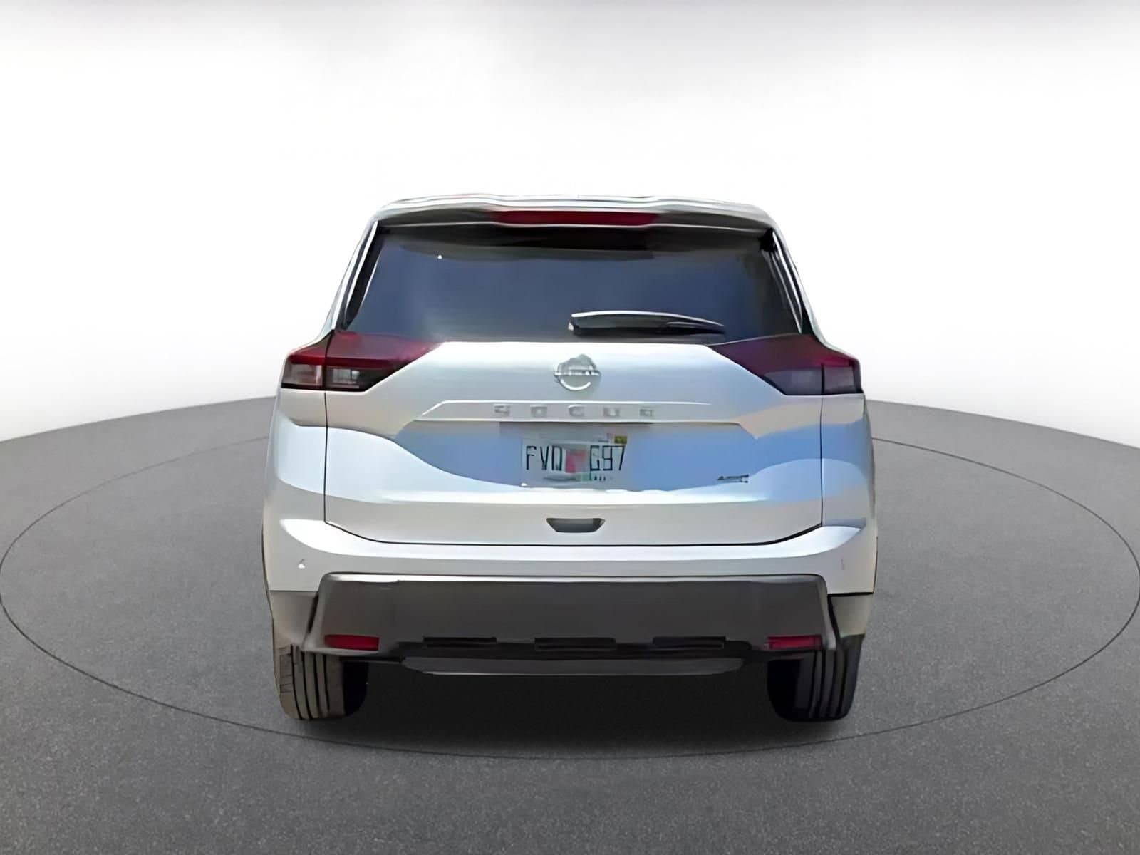 Thumbnail: 2025 Nissan Rogue - 11