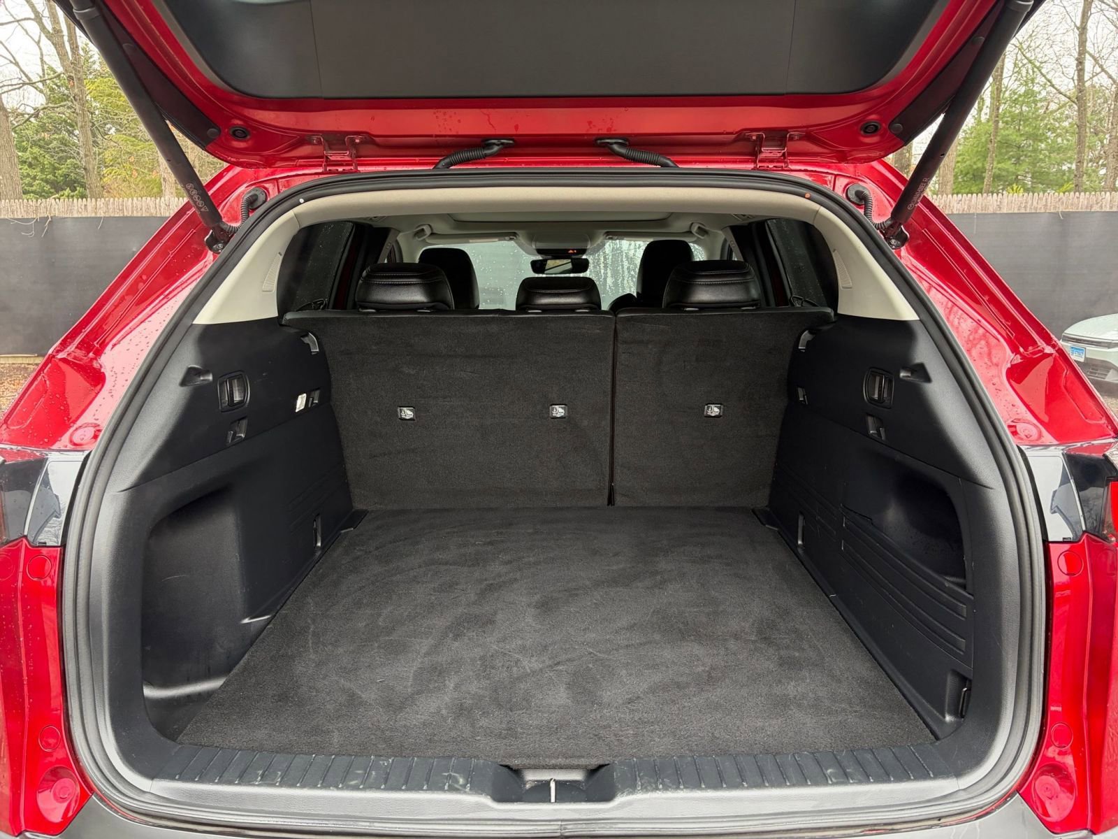 Thumbnail: 2025 Mazda CX-50 - 32