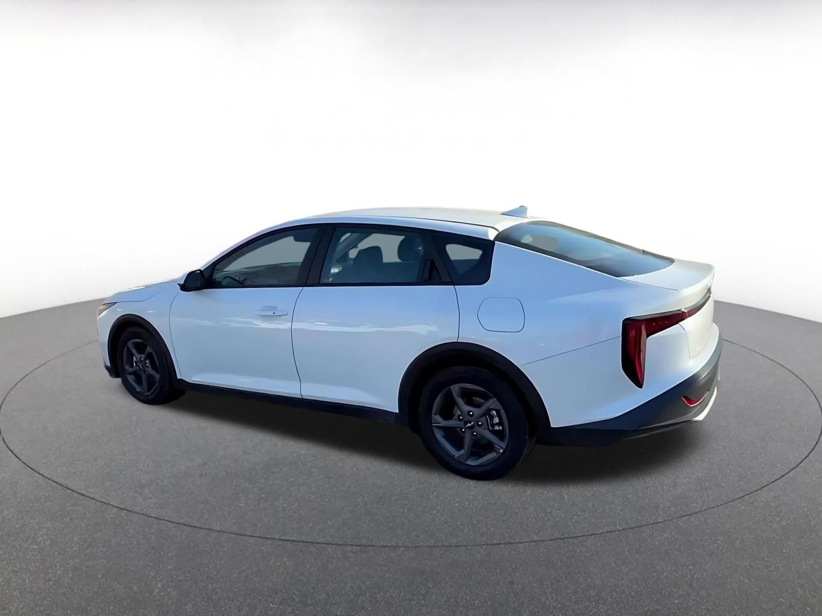 Thumbnail: 2025 Kia K4 - 9