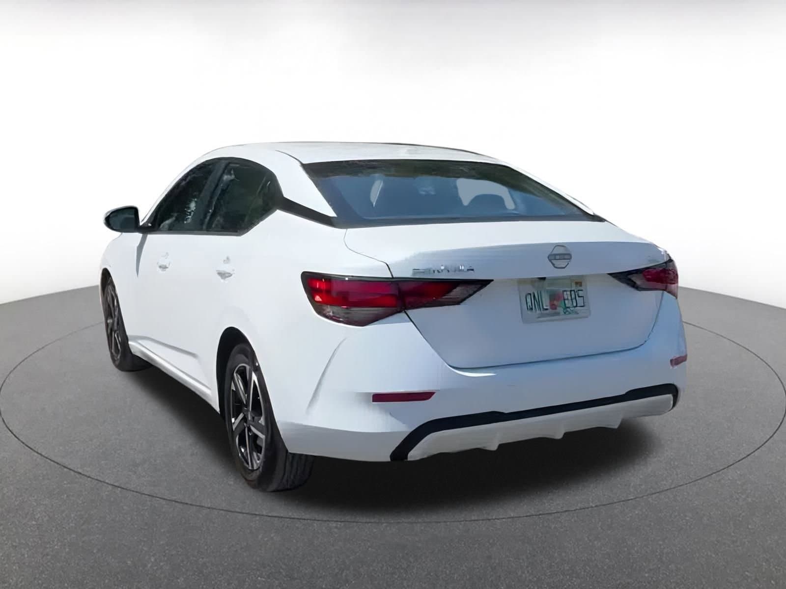 Thumbnail: 2024 Nissan Sentra - 11