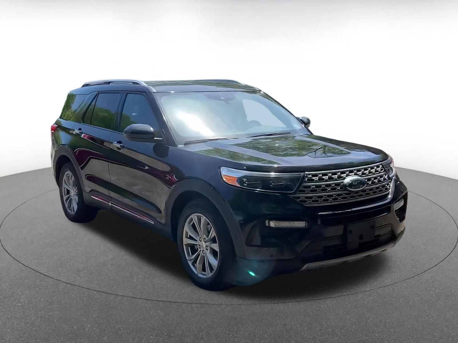 Thumbnail: 2024 Ford Explorer - 3